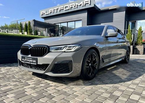 BMW 5 серия 2020 - фото 3