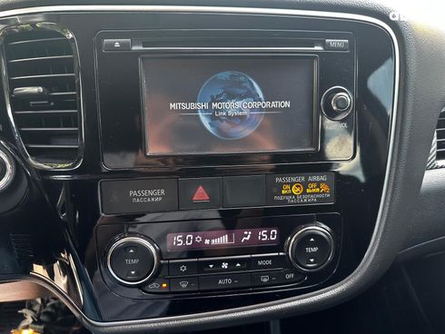 Mitsubishi Outlander 2016 синий - фото 15