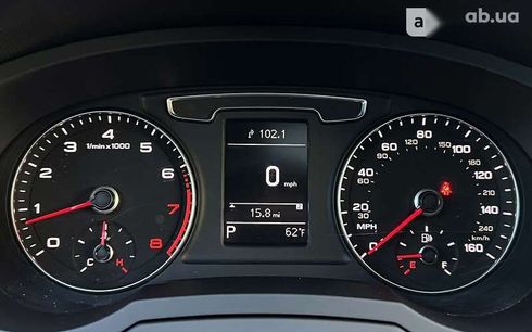 Audi Q3 2018 - фото 18