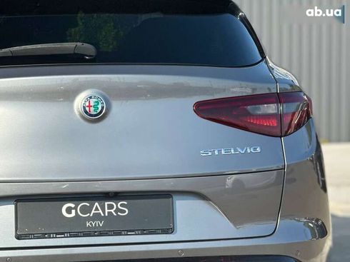 Alfa Romeo Stelvio 2018 - фото 13