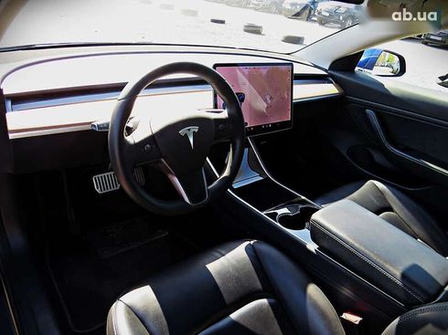 Tesla Model 3 2019 - фото 7