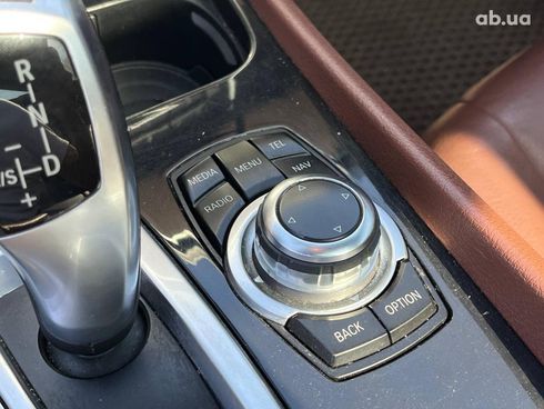 BMW 5 серия 2013 белый - фото 28