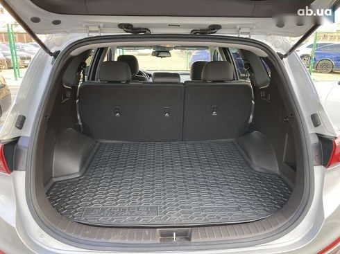 Hyundai Santa Fe 2019 - фото 16
