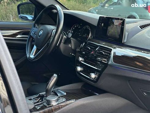 BMW 5 серия 2018 - фото 15