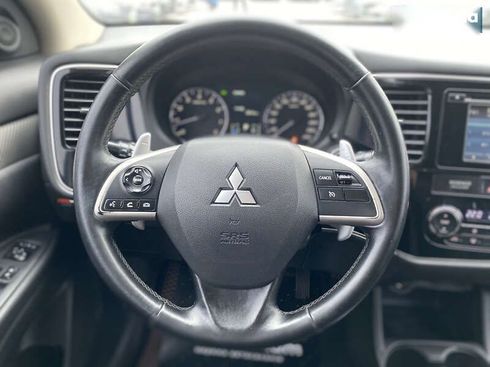 Mitsubishi Outlander 2012 - фото 22