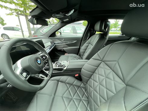 BMW 7 серия 2022 - фото 24