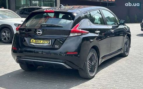Nissan Leaf 2022 - фото 6