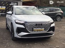 Продаж вживаних Audi Q4 e-tron у Львові - купити на Автобазарі