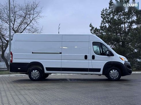 RAM Promaster City 2024 - фото 9