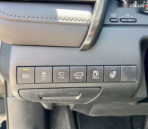 Toyota Camry 2023 - фото 20