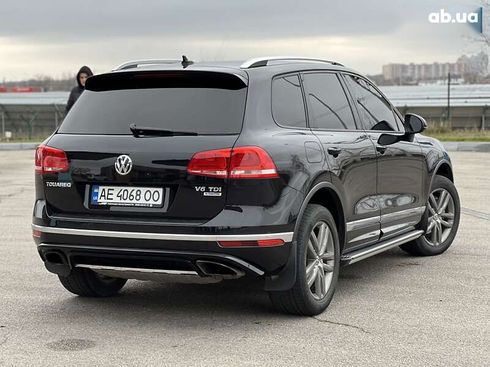 Volkswagen Touareg 2016 - фото 10