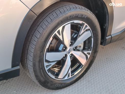 Subaru Forester 2022 серый - фото 7