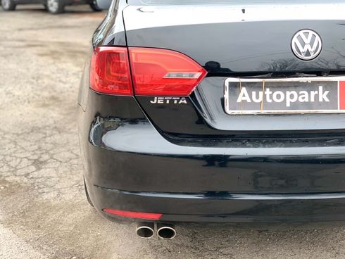 Volkswagen Jetta 2010 черный - фото 38