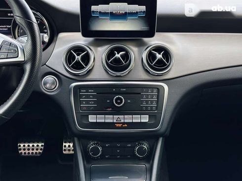 Mercedes-Benz GLA-Класс 2019 - фото 15