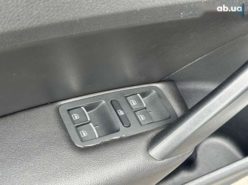 Volkswagen Passat 2014 - фото 19
