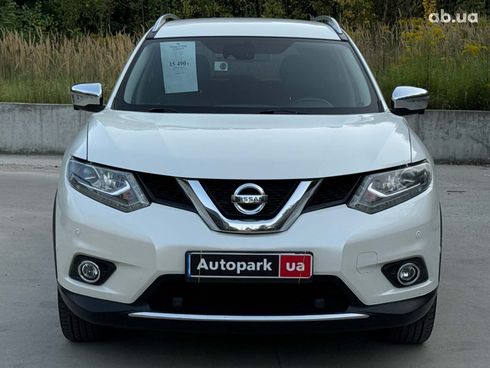 Nissan X-Trail 2015 белый - фото 2