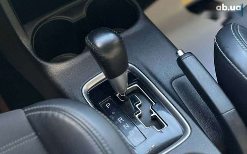 Mitsubishi Outlander 2015 - фото 18