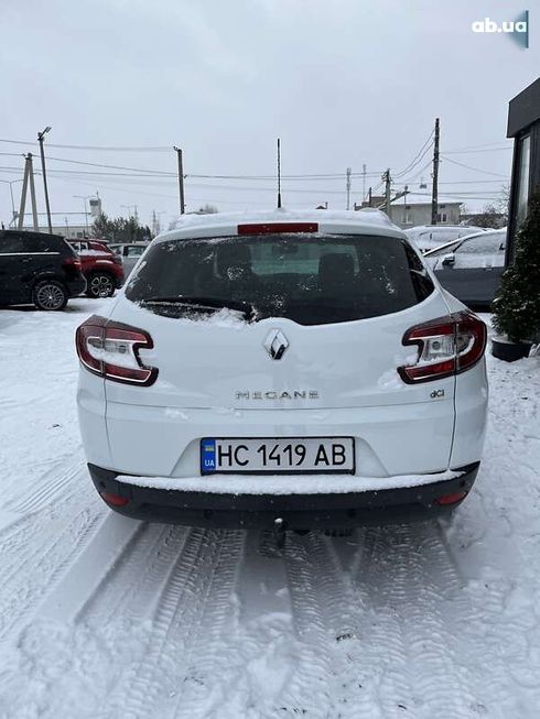 Renault Megane 2015 - фото 5