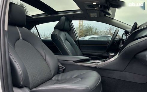 Toyota Camry 2024 - фото 9