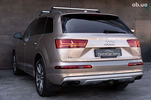 Audi Q7 2019 - фото 9
