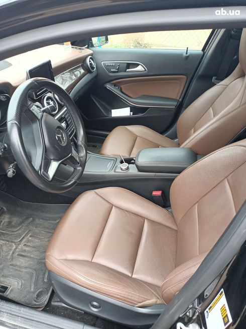Mercedes-Benz GLA-Класс 2015 черный - фото 12