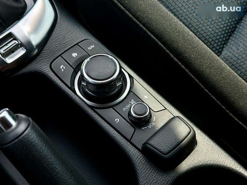 Toyota Yaris 2019 - фото 23