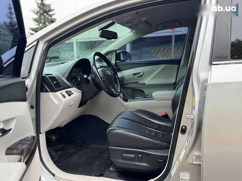 Toyota Venza 2010 - фото 23