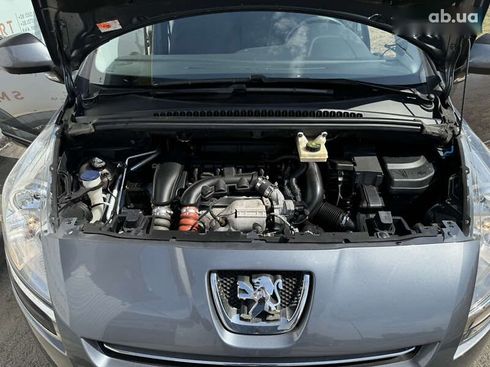 Peugeot 5008 2011 - фото 22