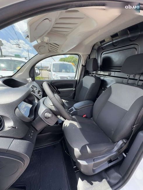 Renault Kangoo 2020 - фото 16