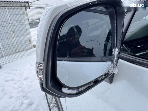 Toyota RAV4 2024 - фото 12