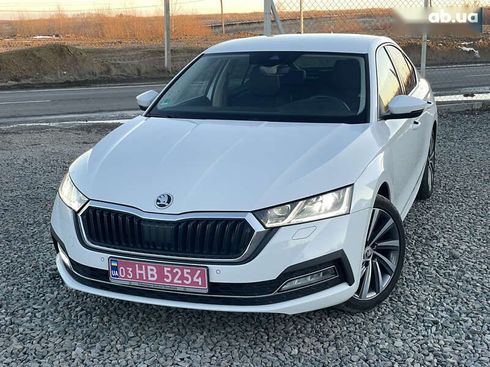 Skoda Octavia 2021 - фото 5