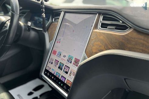 Tesla Model S 2016 - фото 29