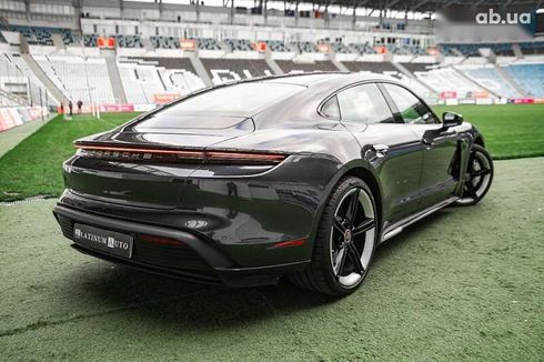 Porsche Taycan 2021 - фото 16