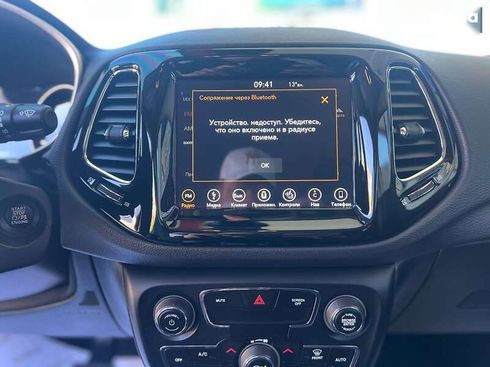 Jeep Compass 2019 - фото 18