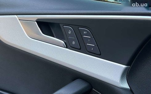 Audi A4 2016 - фото 28