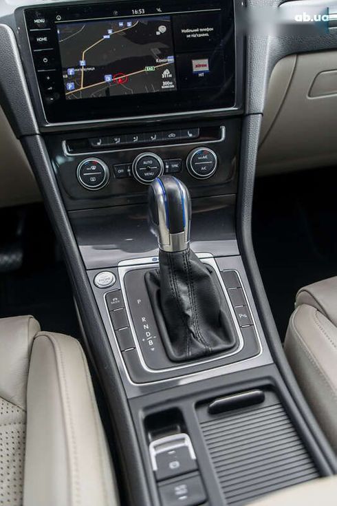 Volkswagen e-Golf 2018 - фото 14