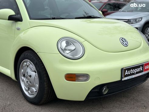 Volkswagen New Beetle 2001 зеленый - фото 9