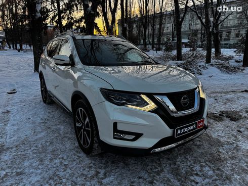 Nissan Rogue 2018 белый - фото 3