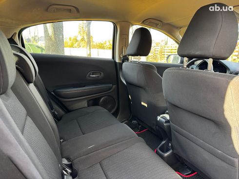 Honda HR-V 2018 черный - фото 40