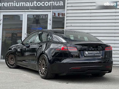 Tesla Model S 2023 - фото 9