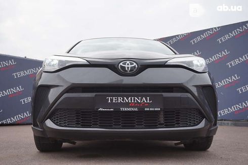 Toyota C-HR 2021 - фото 11