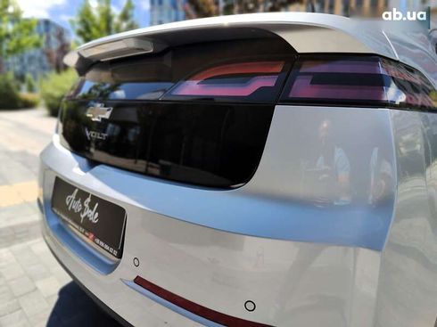Chevrolet Volt 2010 - фото 18