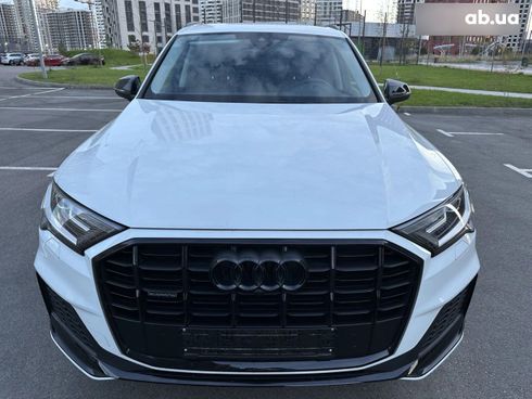 Audi Q7 2023 белый - фото 2
