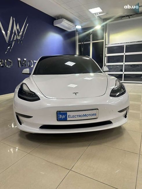 Tesla Model 3 2022 - фото 27