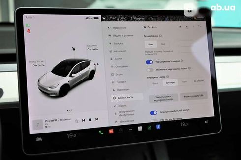 Tesla Model Y 2021 - фото 15