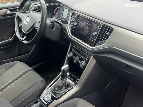 Volkswagen T-Roc 2021 синий - фото 17