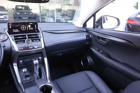 Lexus NX 2018 - фото 15