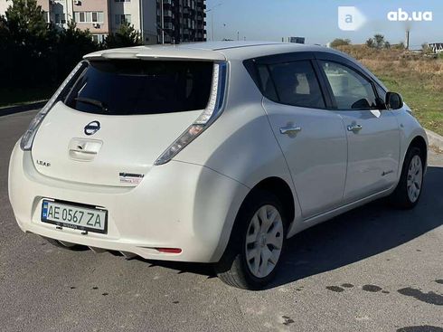 Nissan Leaf 2014 - фото 9