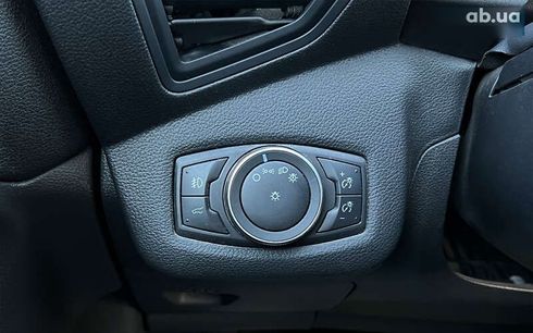 Ford Escape 2018 - фото 21