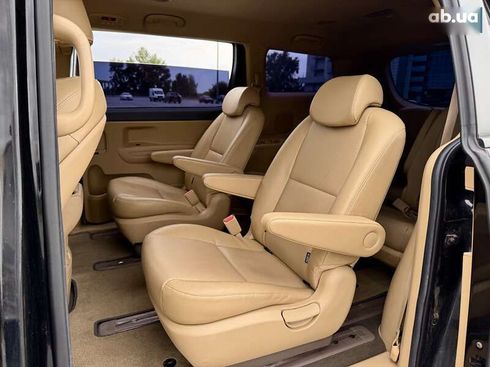 Kia Carnival 2020 - фото 23